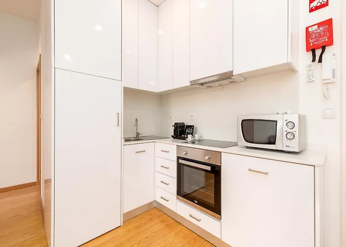 Stylish City-center Retreat