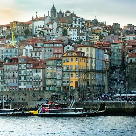 Stylish City-center Retreat * Porto
