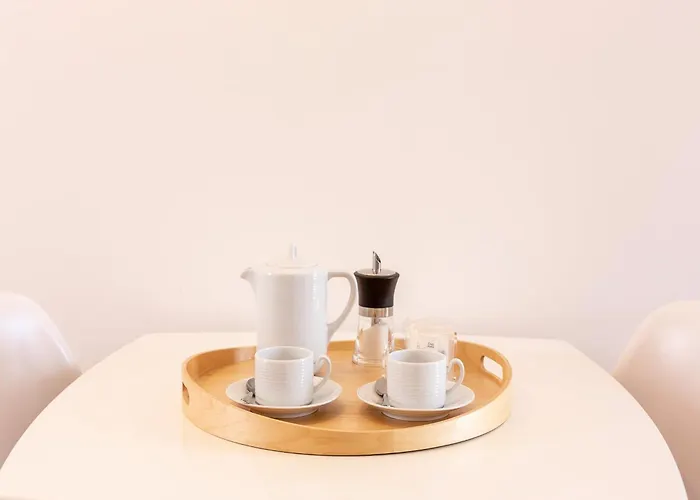 Stylish City-center Retreat Oporto